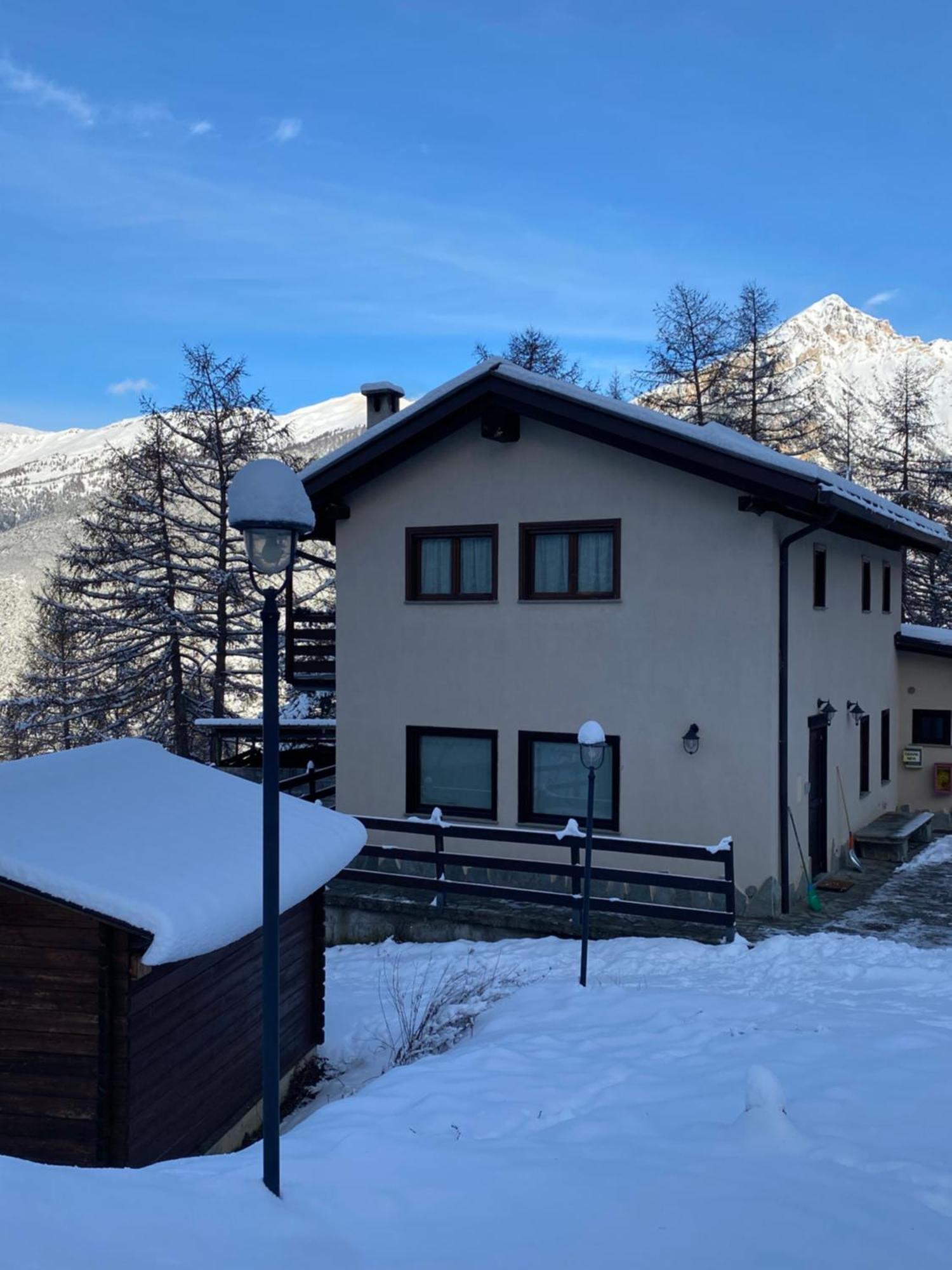 Green Mountain Lodge Oulx Exterior foto